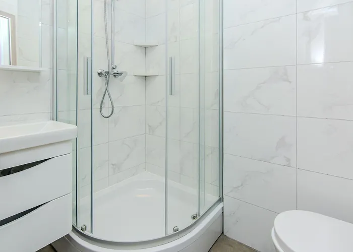 With Parking Space - 24843 Apartman